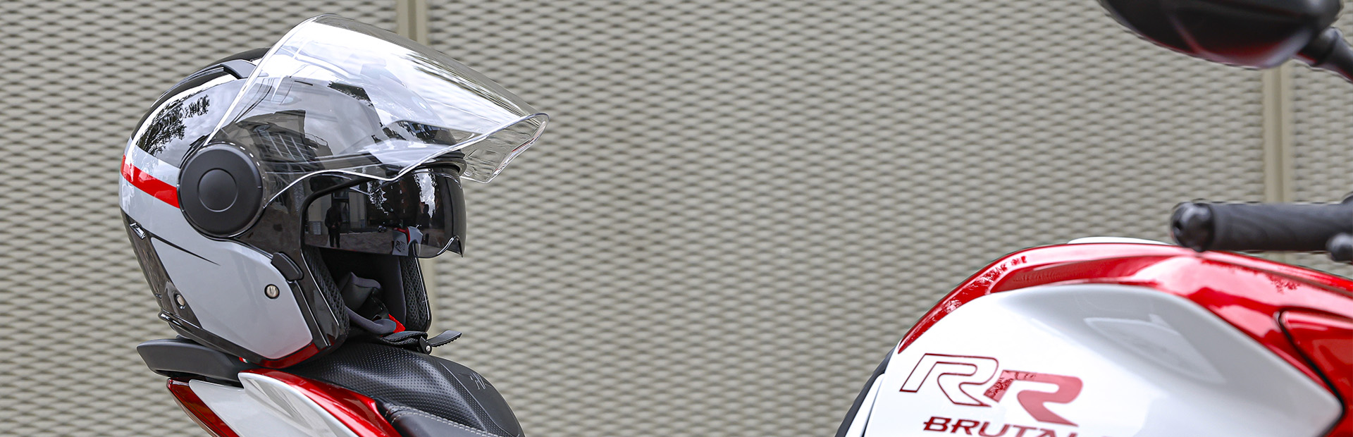 Negozio al dettaglio Scorpions 2 Negozio al dettaglio Scorpions -Negozio al dettaglio Scorpions jet 1920